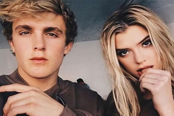 Alissa Violet Net Worth 2025: Complete Breakdown of Her Wealth and Income Sources